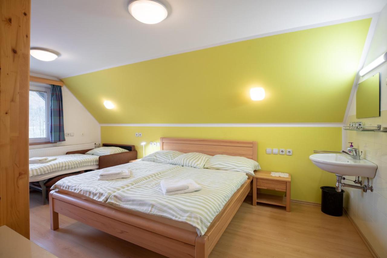 Apartma Kosnik Perunika Bohinj Esterno foto